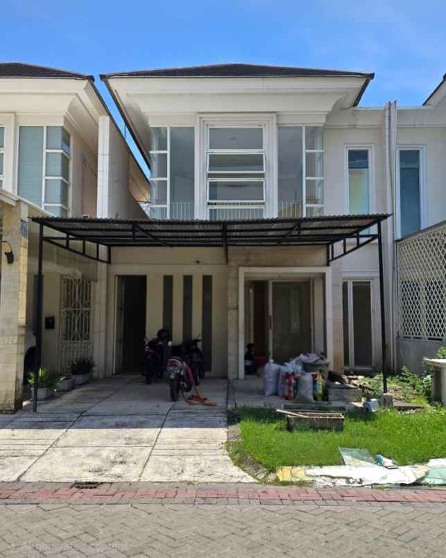 rumah imperial beach pakuwon city minimalis siap huni