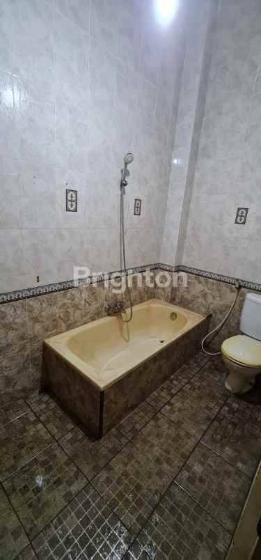 rumah istimewa perum gkb