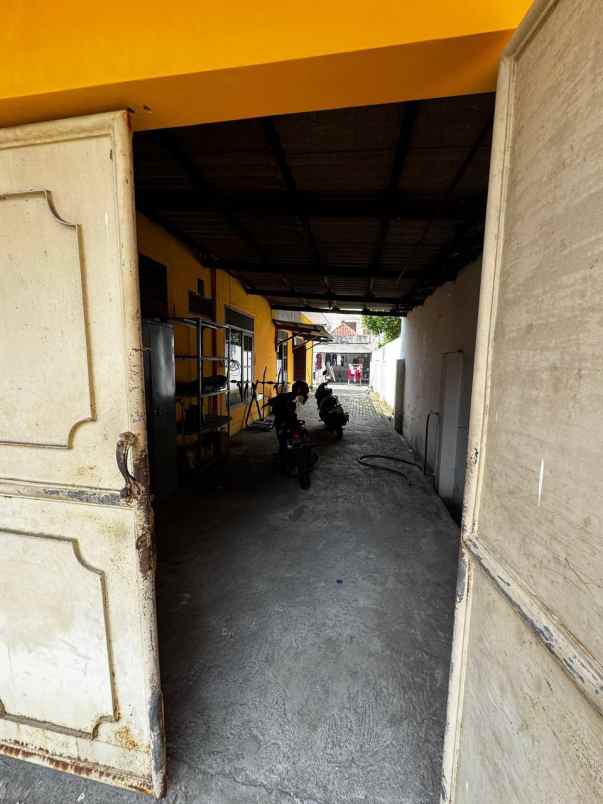 rumah jambangan surabaya selatan strategis