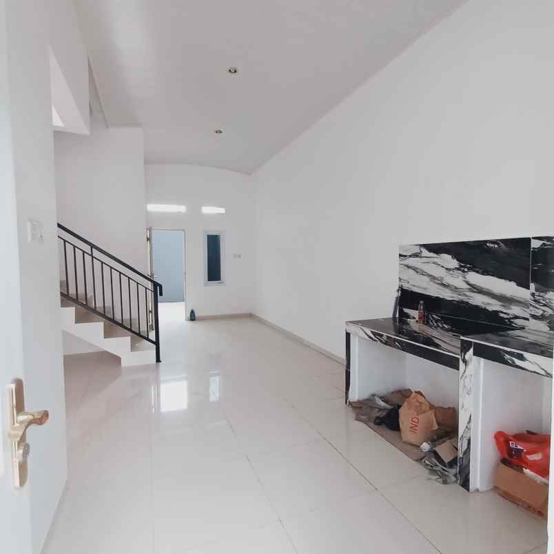 rumah jati makmur bekasi jawa barat