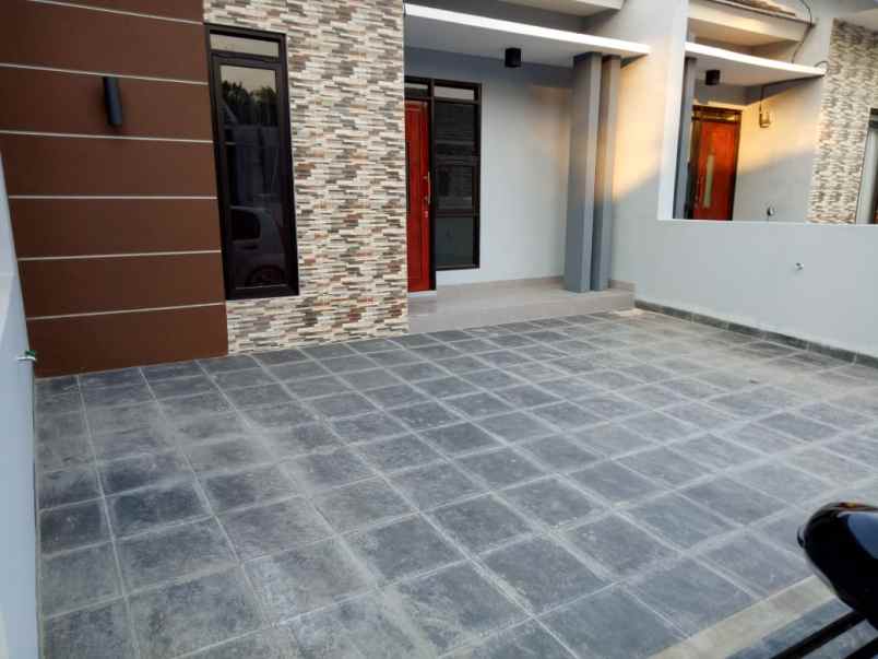 rumah jl alternative bukit