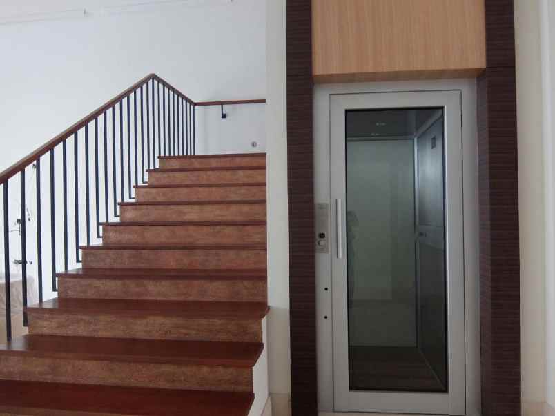 rumah jl pondok indah raya