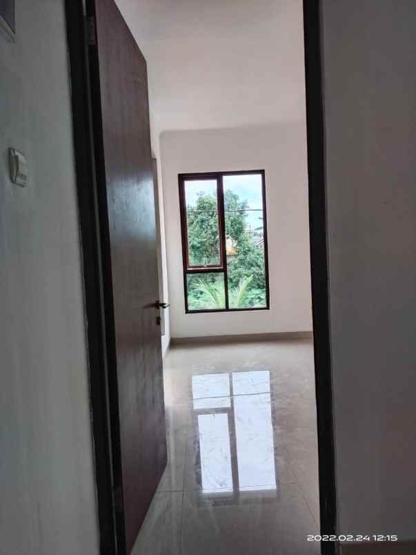 rumah jl raya legoso raya