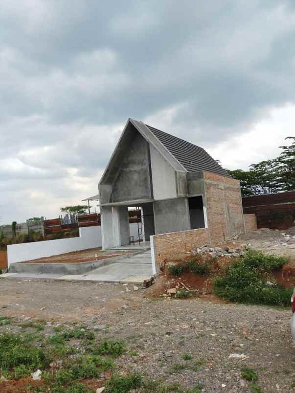 rumah jl untung suropati