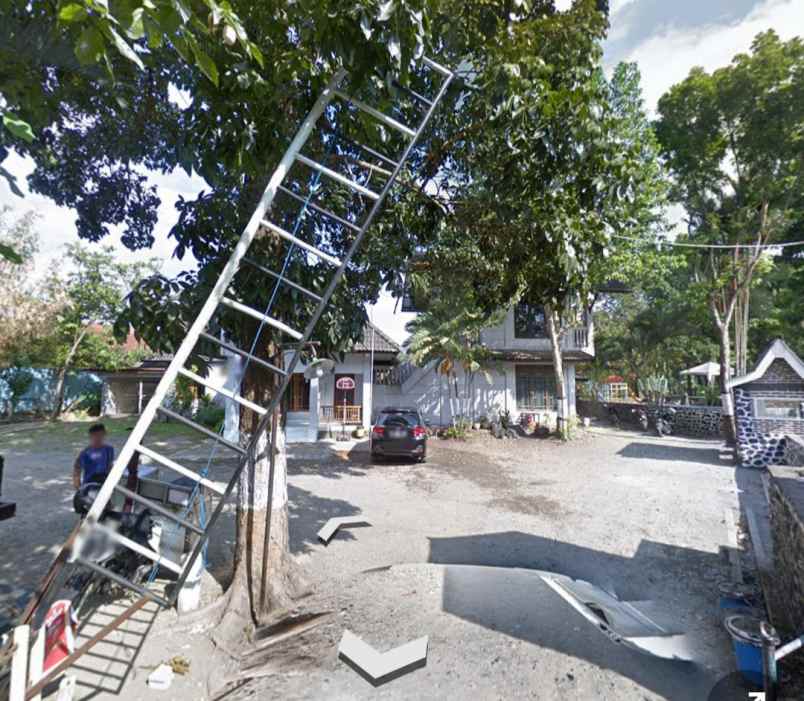 rumah kolam renang ungaran barat