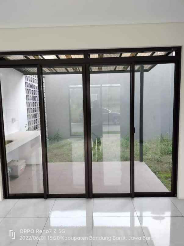 rumah kota baru parahyangan