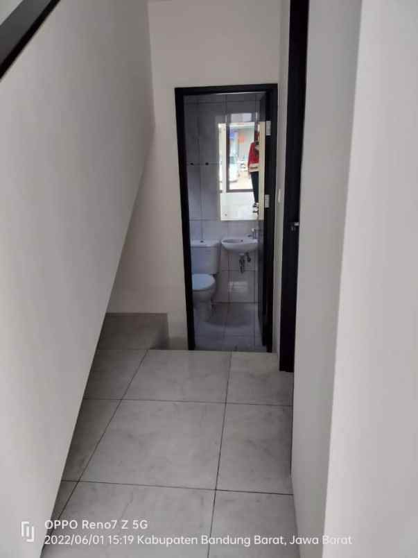 rumah kota baru parahyangan