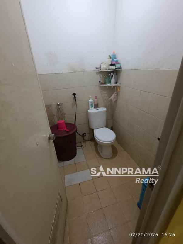 rumah luas adem di taman anyelir kalimuiya cilodong rn