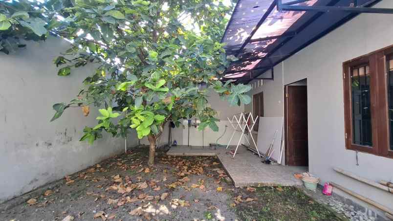 rumah luas semi furnished bebas pajak di kalasan