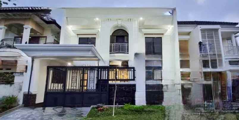 rumah mewah 3 lantai siap huni lokasi araya