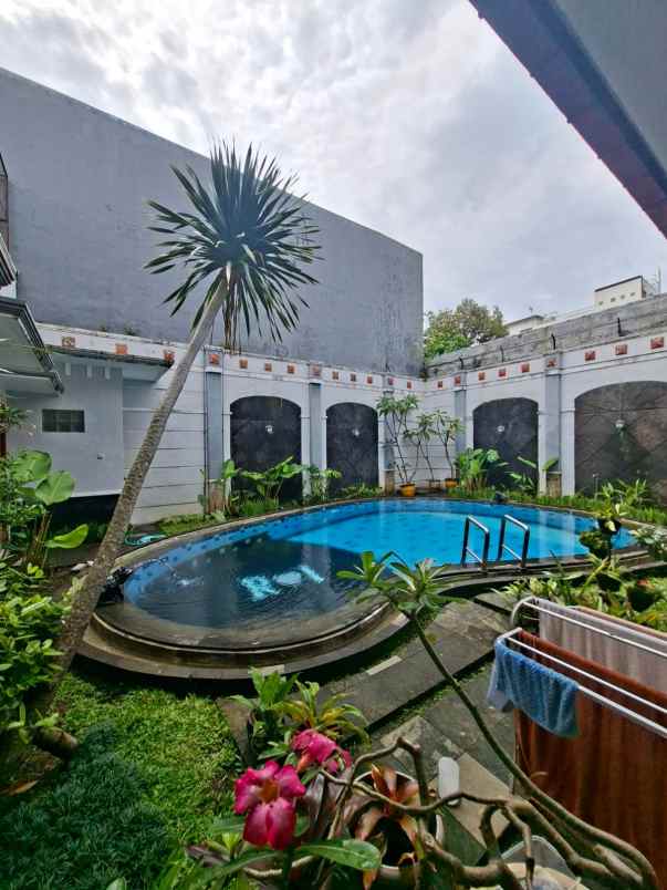 rumah mewah siap huni lokasi dieng malang