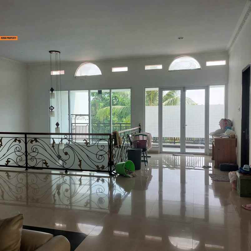 rumah mewah siap huni perumahan citra gran cibubur