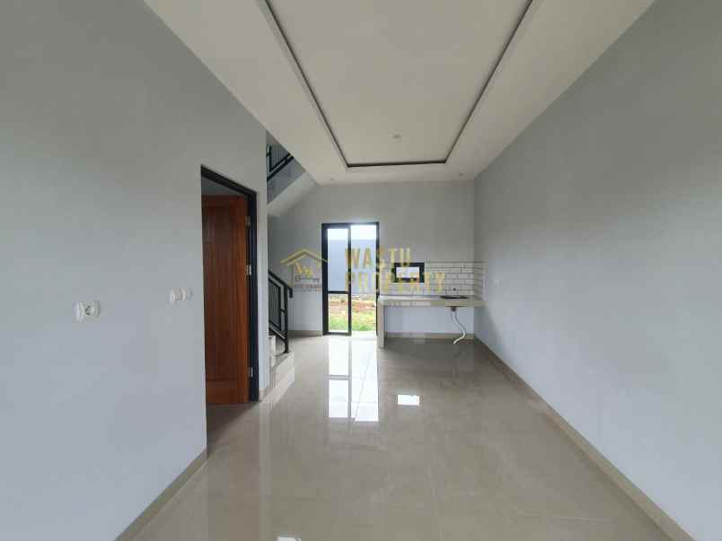 rumah minimalis dengan lingkungan aman dan nyaman