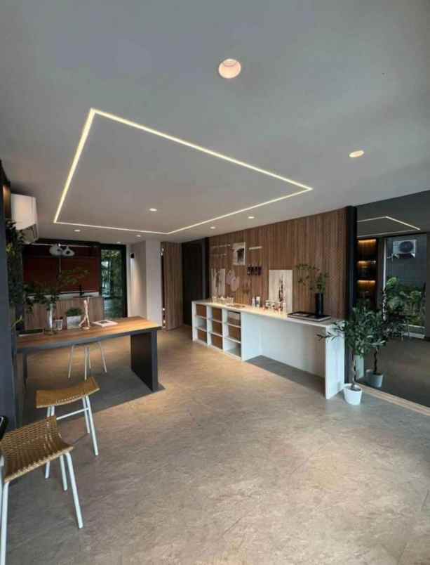 rumah minimalis modern 3 lantai