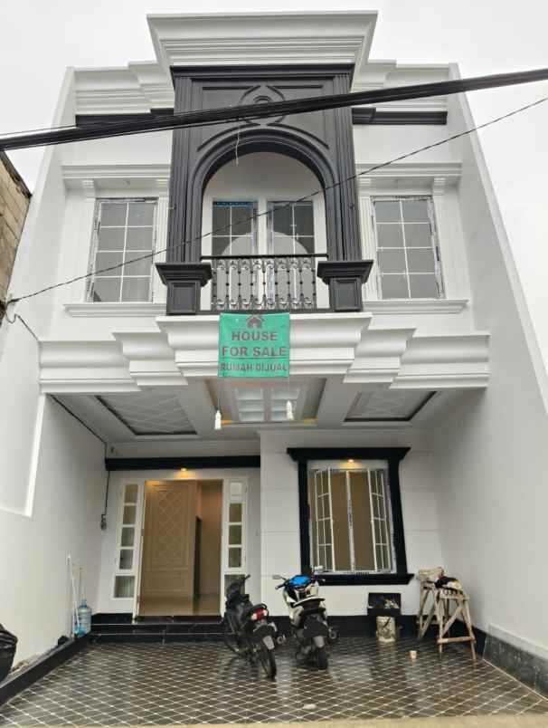 rumah minimalis modern siap huni di tanah baru depok