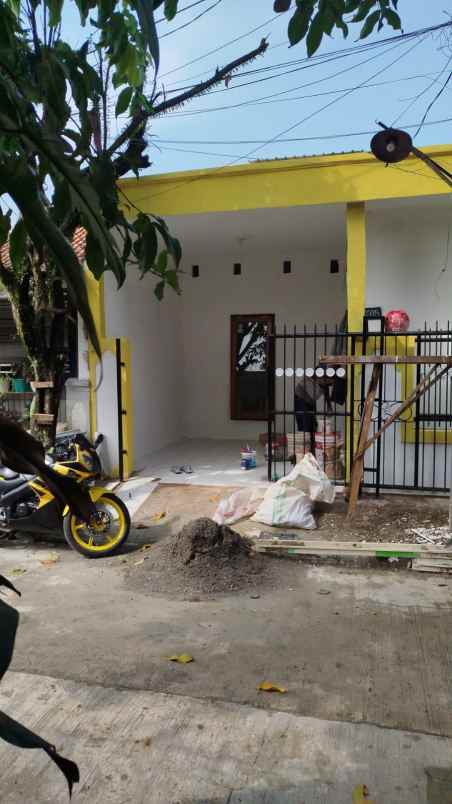 rumah minimalis murah 1 5 lantai