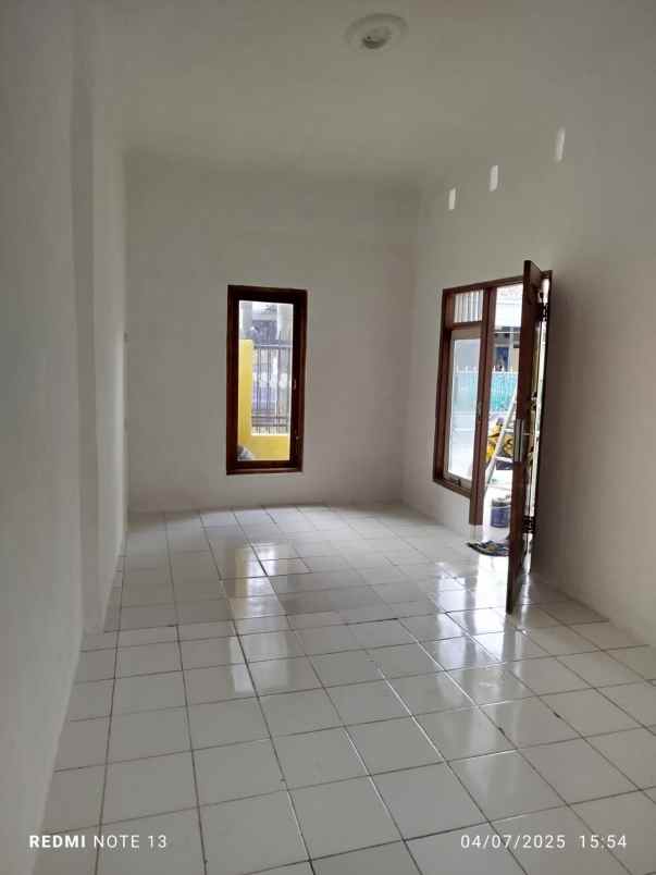 rumah minimalis murah 1 5 lantai