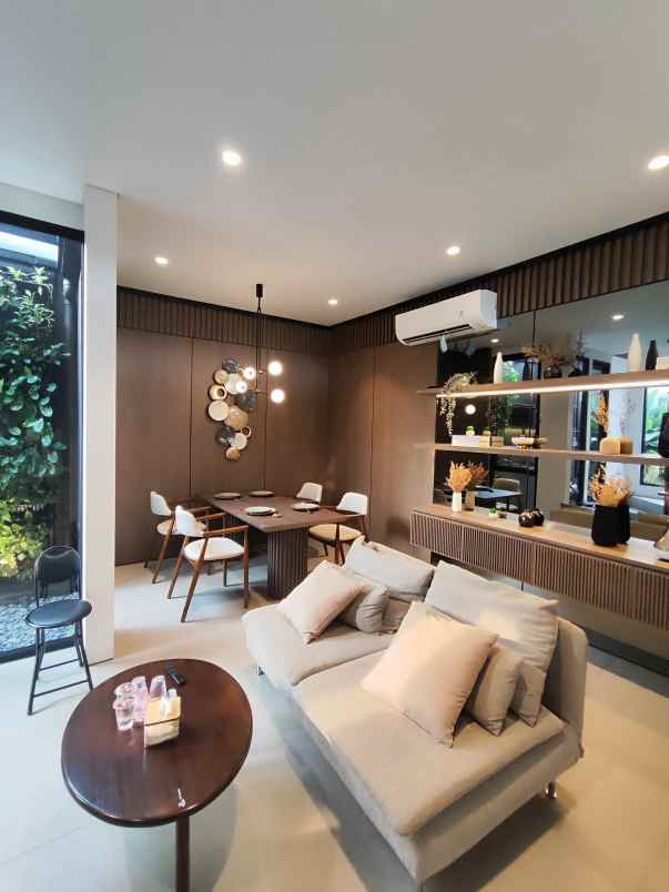 rumah modern dalam cluster besar di cileungsi bogor