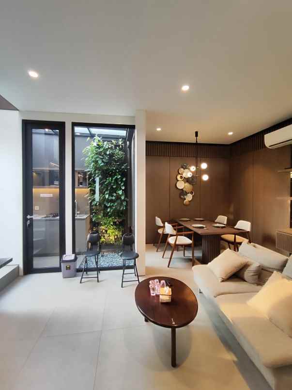 rumah modern dalam cluster besar di cileungsi bogor