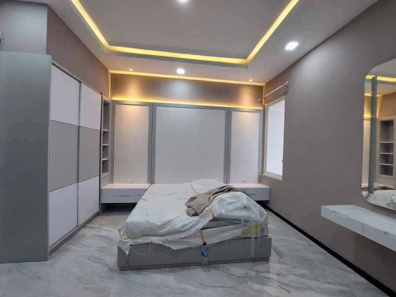 rumah mulyosari prima minimalis mewah