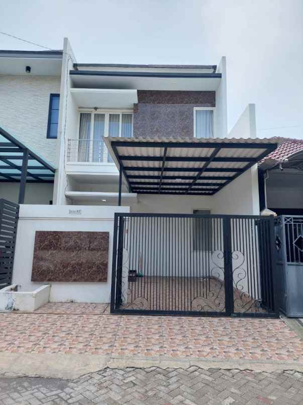 rumah mulyosari prima minimalis mewah