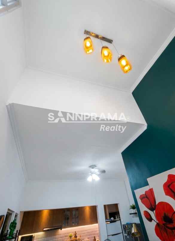 rumah murah cantik dekat stasiun depok lama