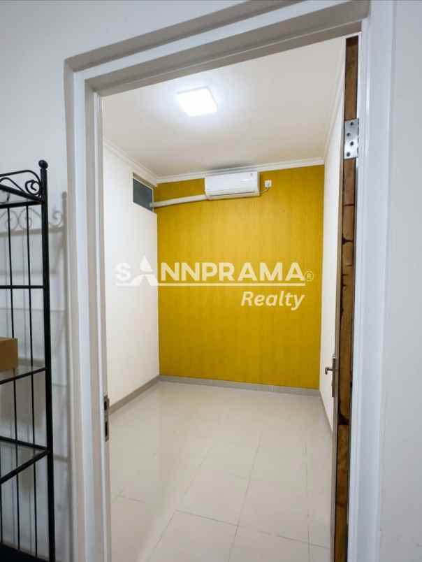rumah murah cantik dekat stasiun depok lama