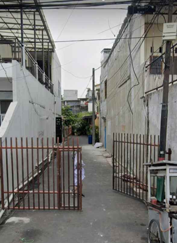 rumah murah hitung tanah di cempaka putih barat