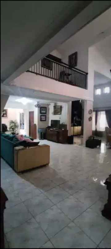 rumah murah tanah luas di komplek ptb duren sawit