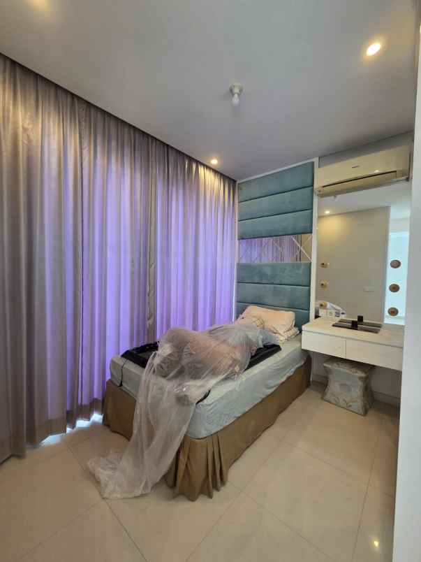 rumah pakuwon indah mansion siap huni