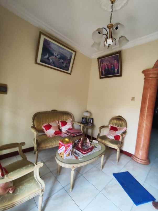 rumah ploso timur 600m dari raya merr dekat unair