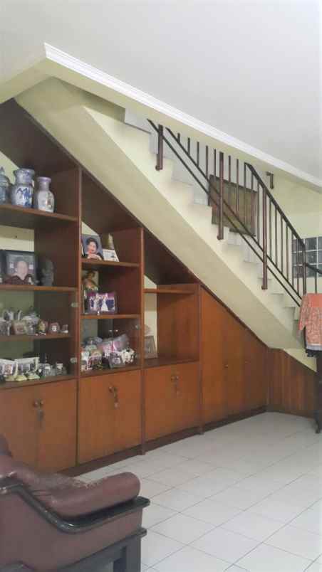 rumah pondok kelapa duren sawit