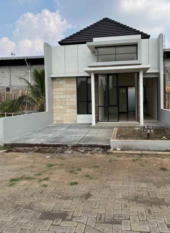 rumah proses bangun hanya 10 menit ke tol pakis