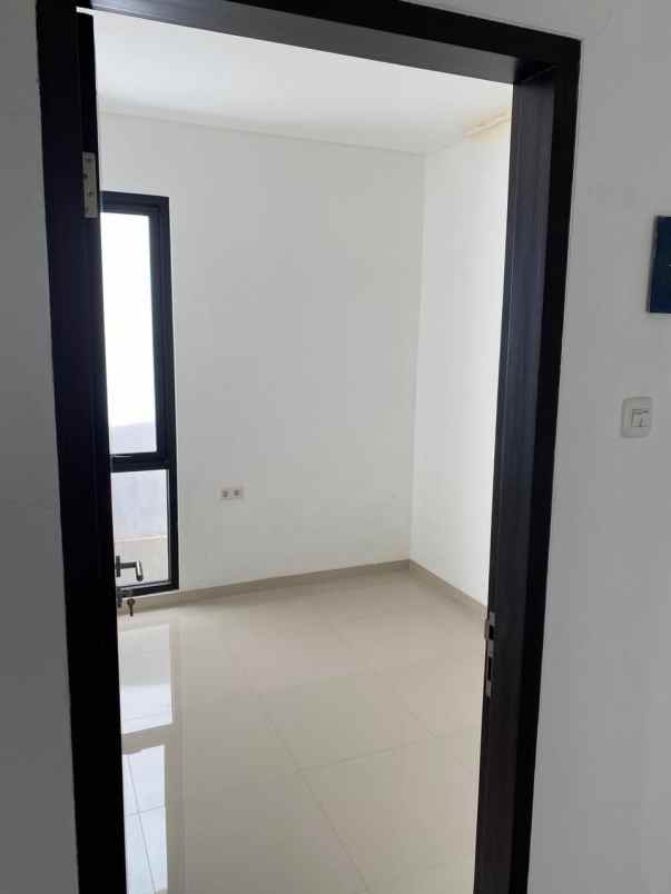 rumah sejuk cihanjuang dekat sariwangi bandung barat