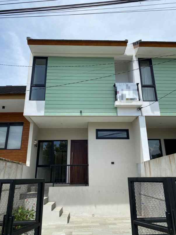 rumah sejuk cihanjuang dekat sariwangi bandung barat