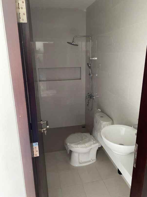 rumah sejuk ciwaruga dekat gegerkalong bandung