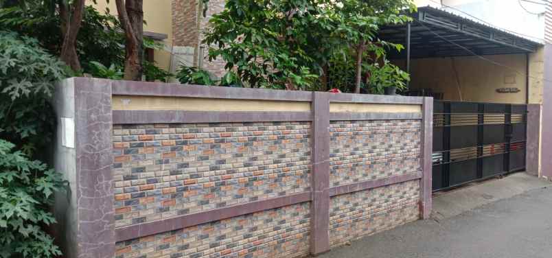 rumah sejuk di selatan jakarta