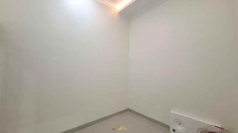 rumah siap huni 4kt dekat jalan jogja solo di kalasan