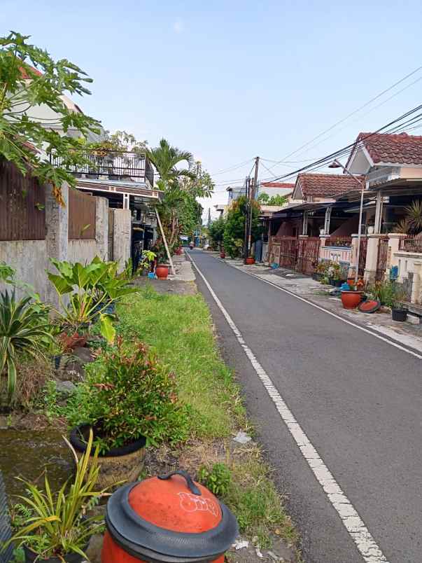 rumah siap huni 800 juta lokasi mepet araya