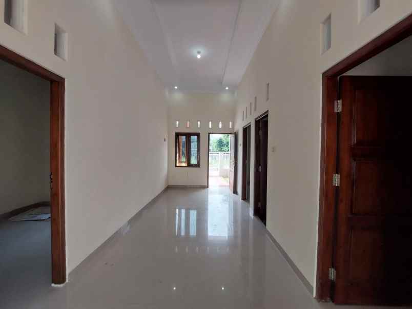 rumah siap huni cantik di ngaglik sleman