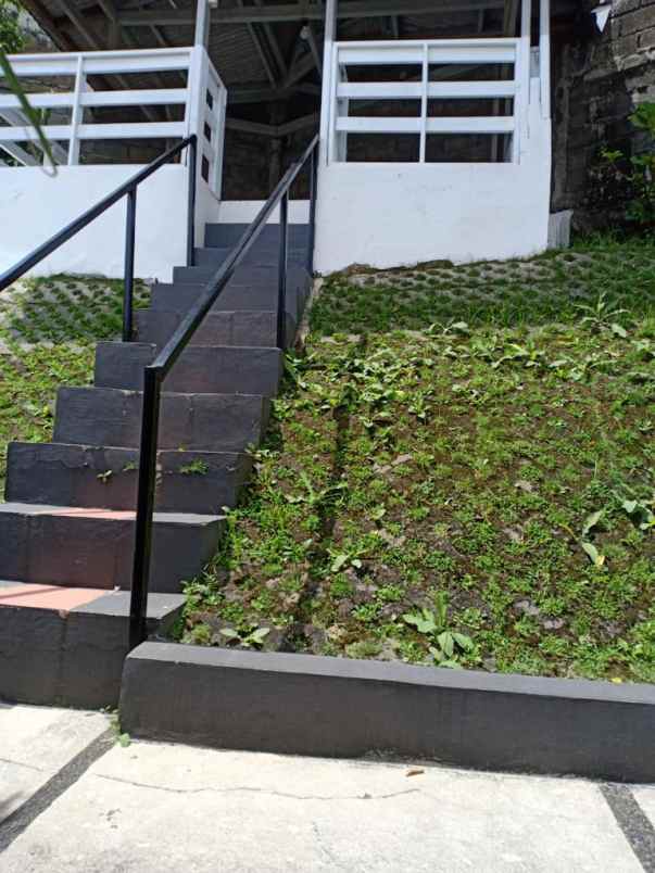 rumah siap huni di komplek setra duta bandung utara