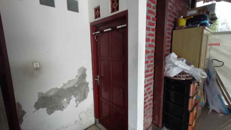 rumah strategis 1 lantai dekat upn jih harga 1 3 m an