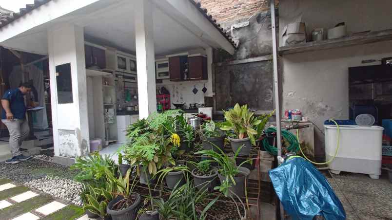 rumah strategis 1 lantai dekat upn jih harga 1 3 m an