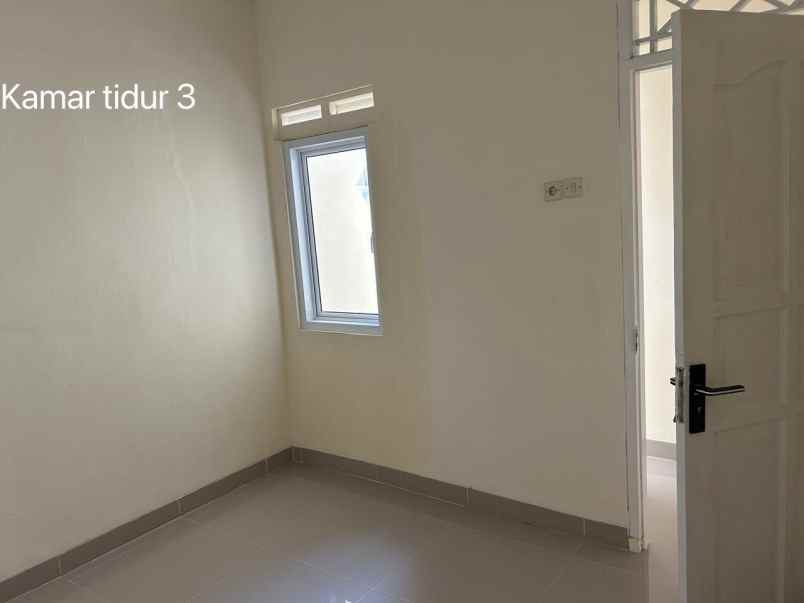 rumah terawat dan siap huni di cijantung jakarta timur