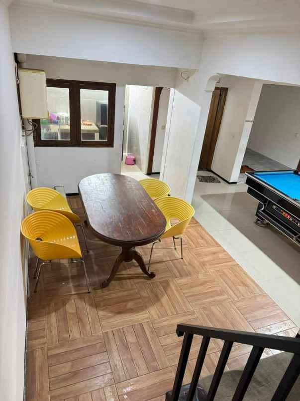 rumah villa lokasi di batu