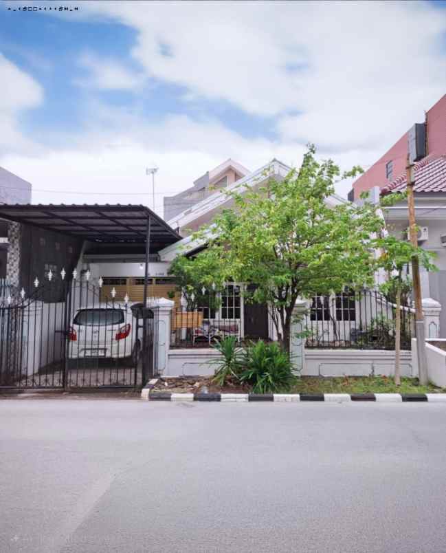 rumah wisma mukti strategis