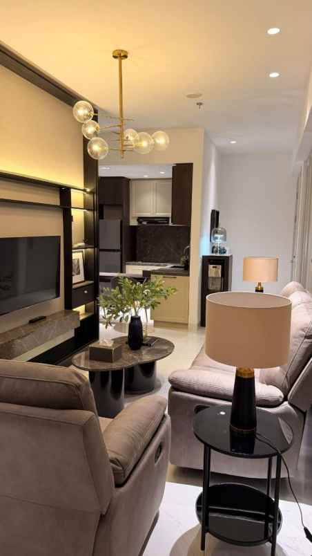 sewa apartemen la viz mansion