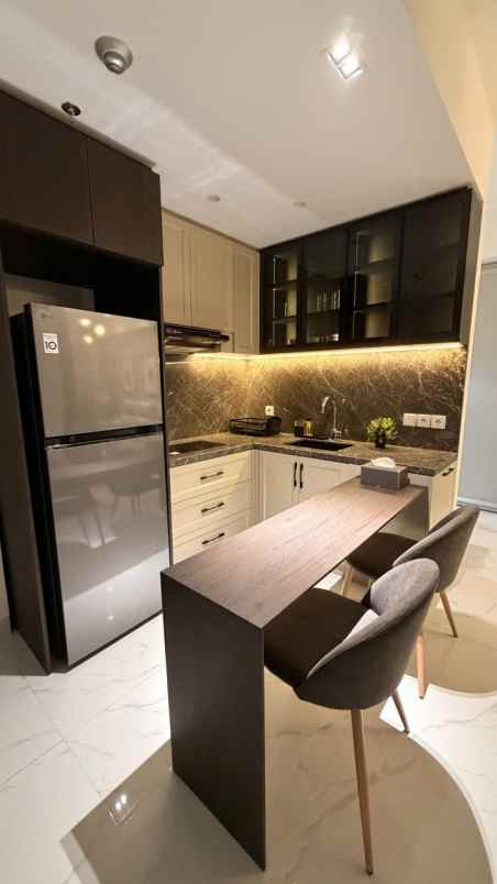 sewa apartemen la viz mansion