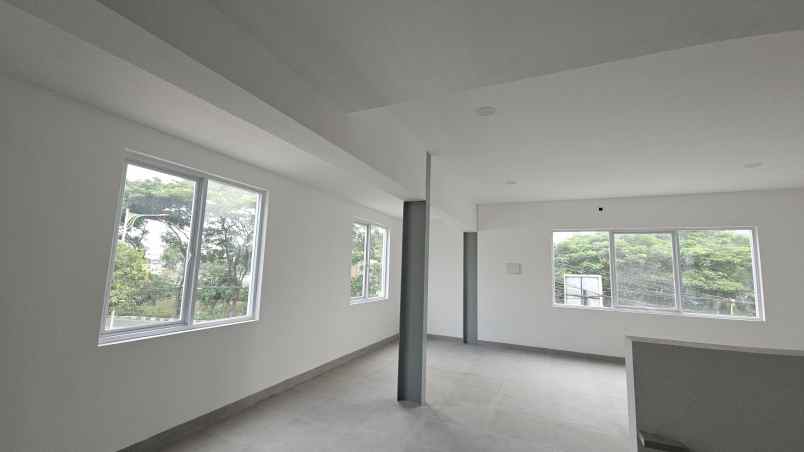 sewa gudang baru kembang selatan jak bar