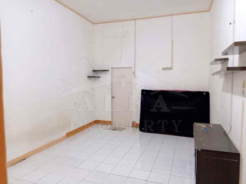 sewa murah sekali rumah siap huni strategis
